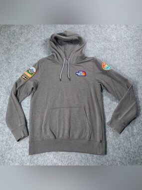 The North Face Men's Charcoal Gray Pullover Hoodie with Patch Logos